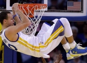 九游娱乐网页-从CBA强压到世界杯接管，班凯罗的跨越与新疆队的启示