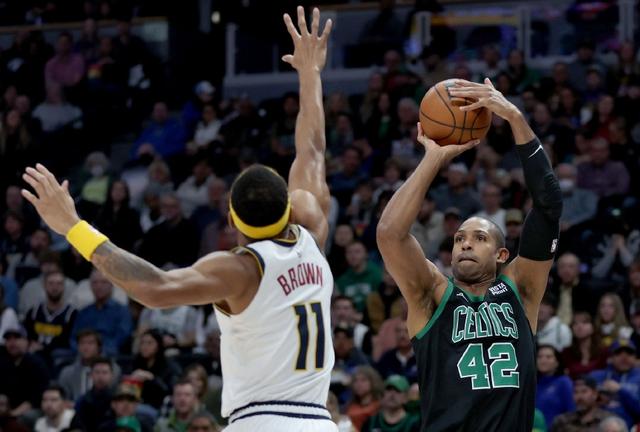 凯尔特人碾压南韩男篮,贝弗利制霸全场 凯尔特人碾压南韩男篮,贝弗利制霸全场