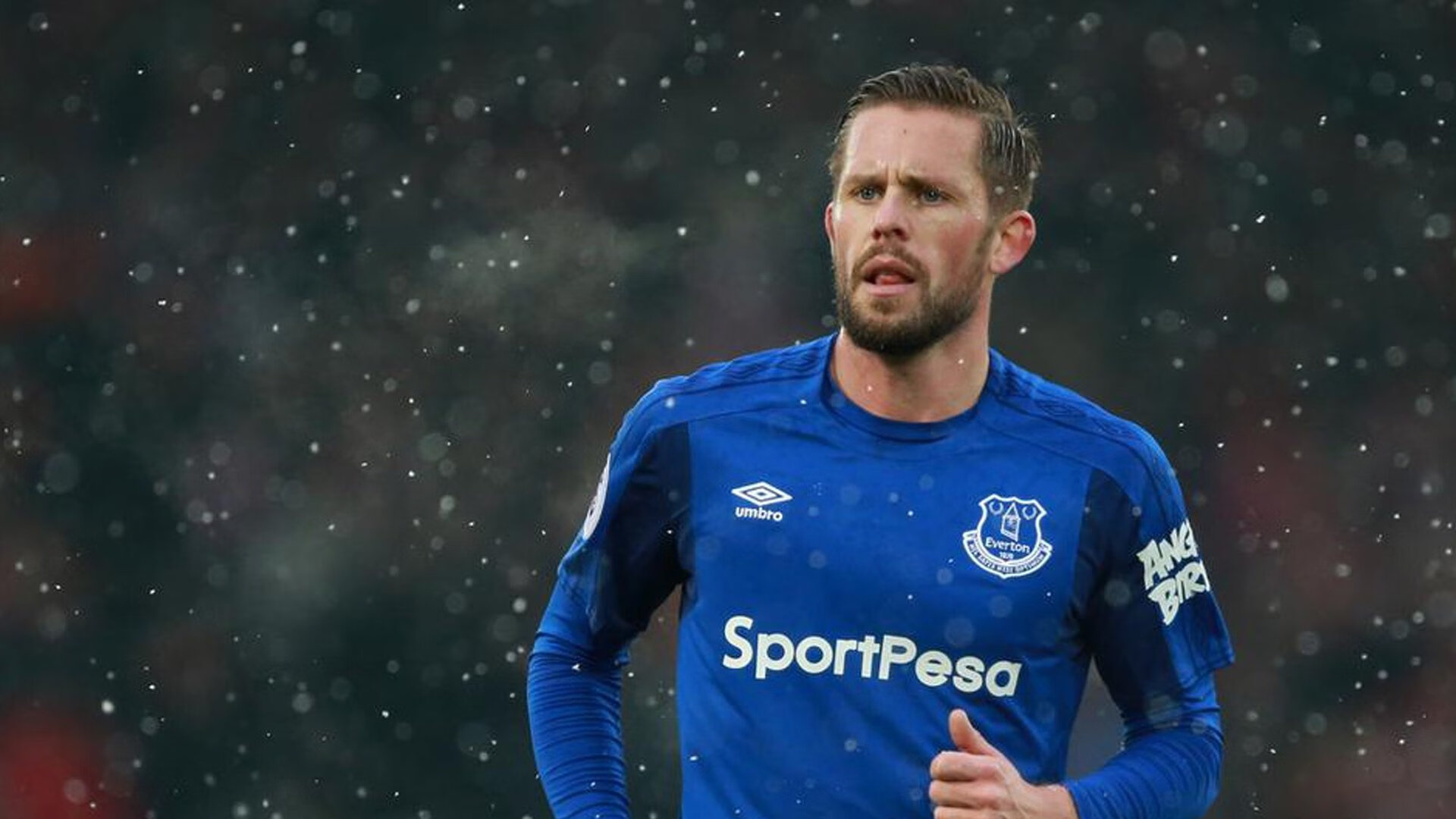 世界排名争夺战之夜，布克全程高能输出